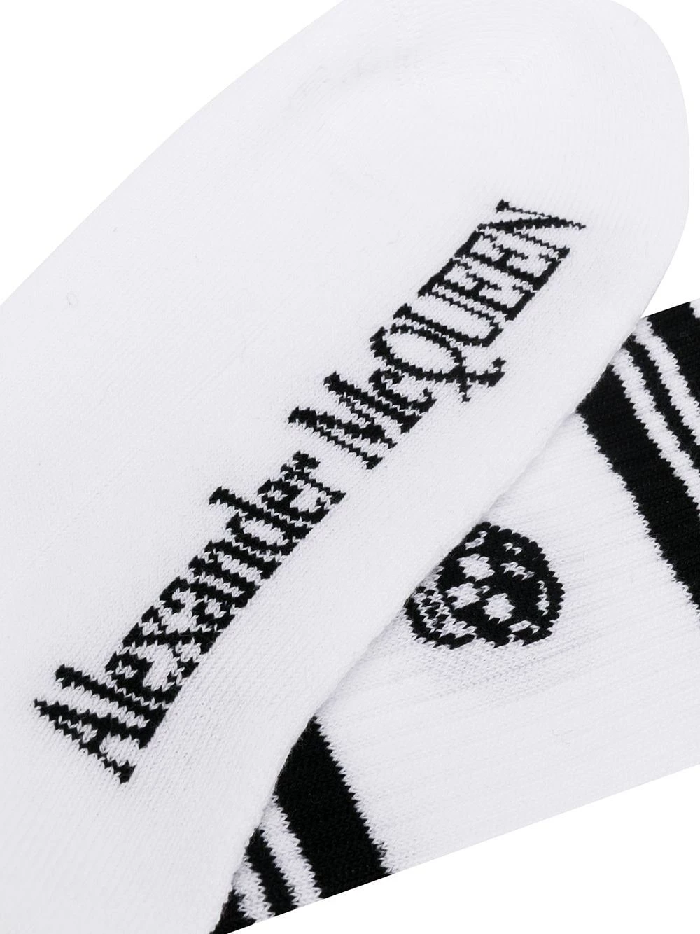 Alexander McQueen Skull knitted socks 2 Alexander McQueen skull knitted socks
