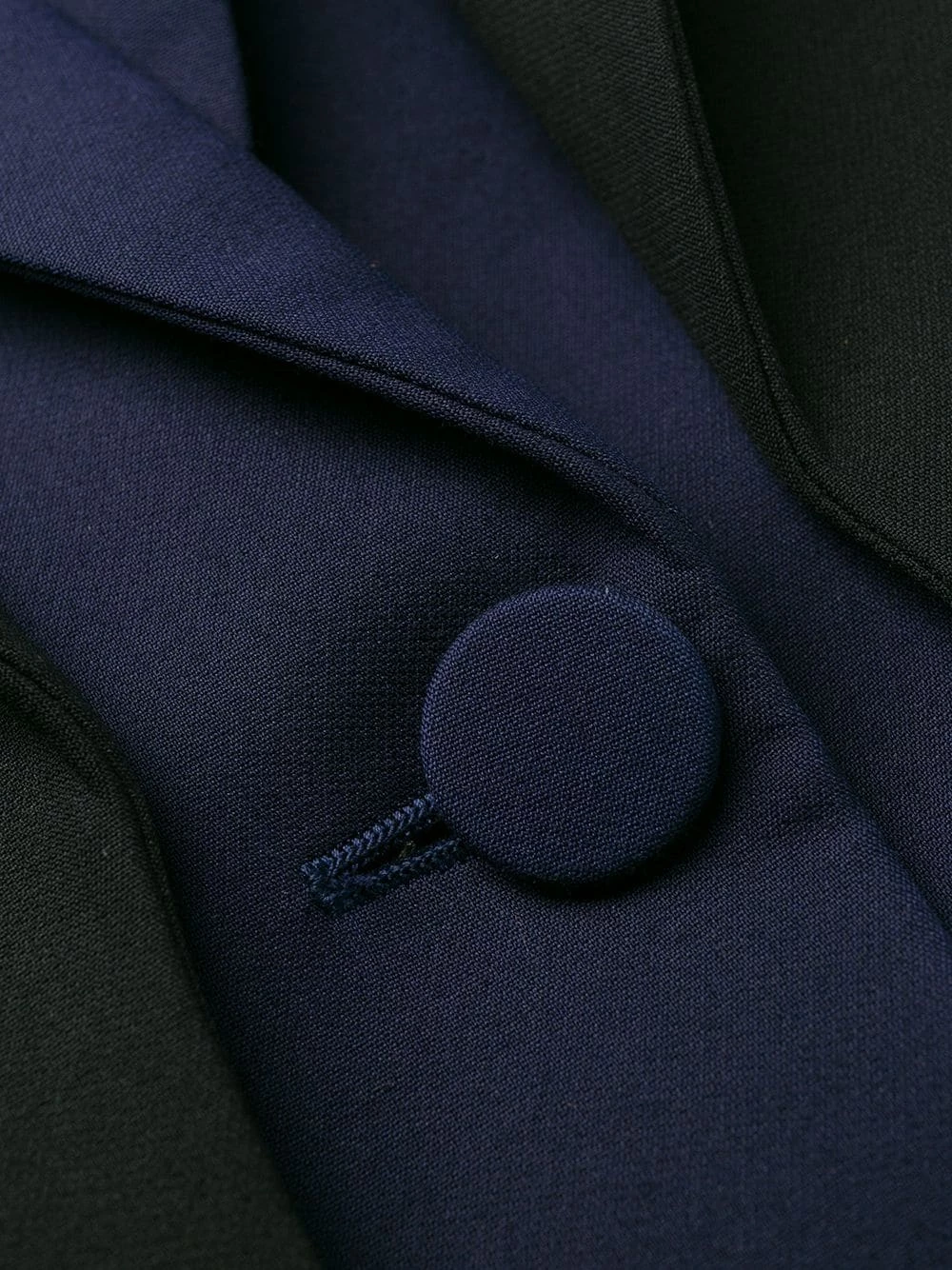 Alexander McQueen Double placket blazer 6 Alexander McQueen double placket blazer