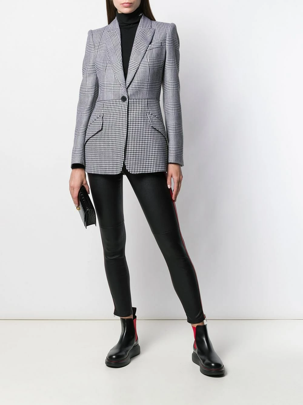 Alexander McQueen Striped cropped leggins 2 Alexander McQueen striped cropped leggins