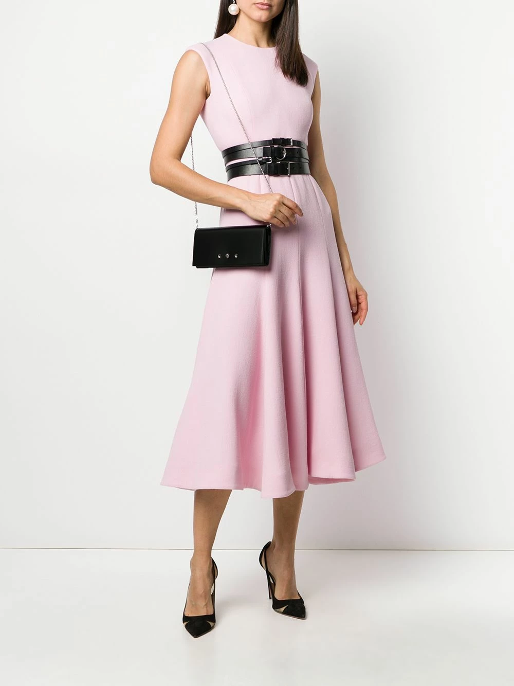 Alexander McQueen Studded skull clutch 2 Alexander McQueen studded skull clutch