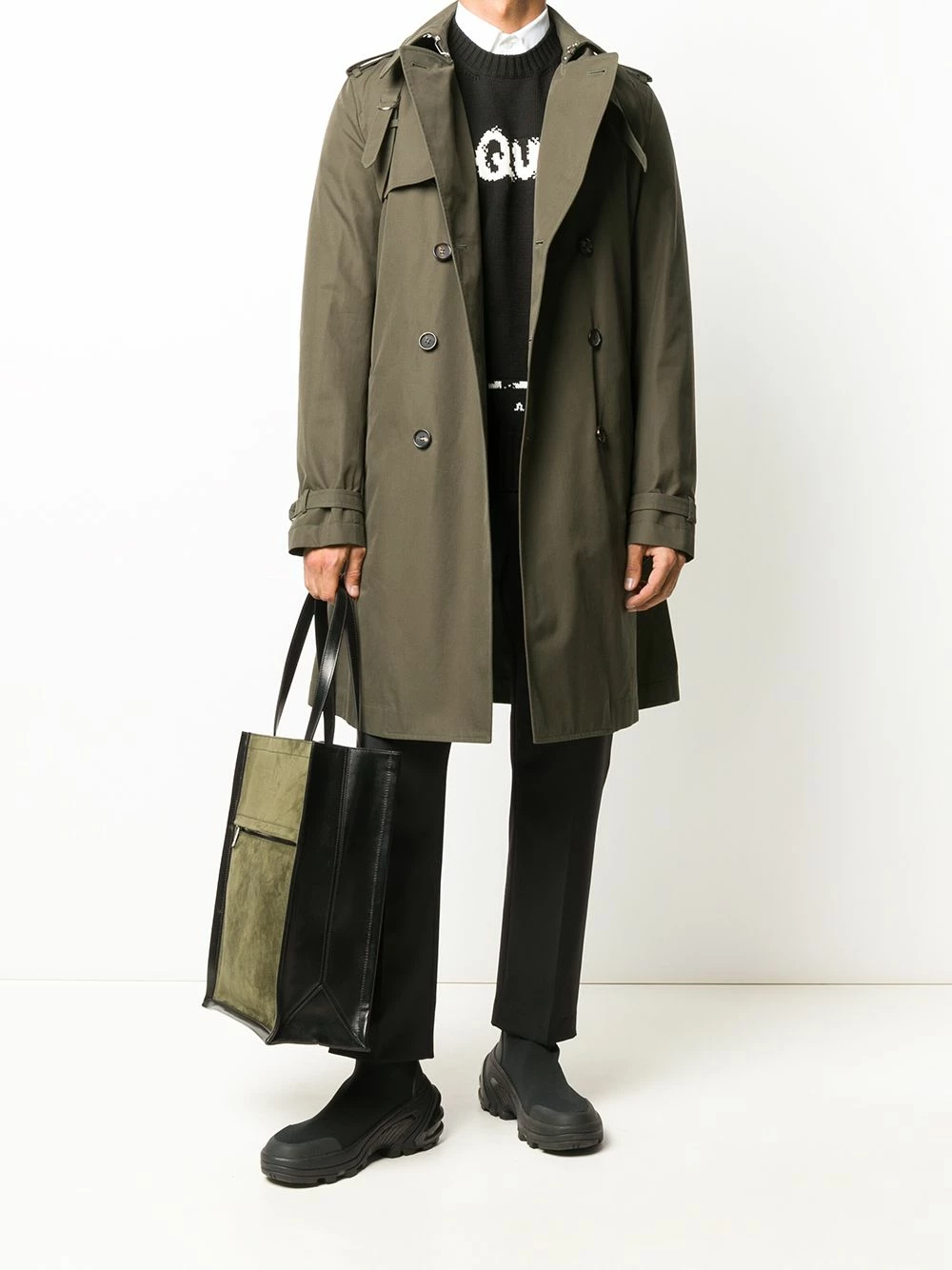 Alexander McQueen Double breasted trench coat 2 Alexander McQueen double-breasted trench coat