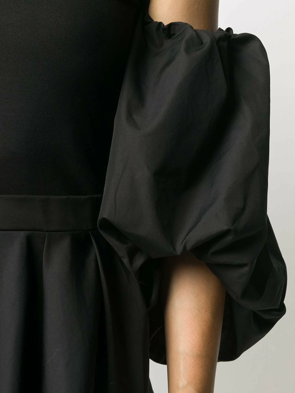 Alexander McQueen Cold shoulder peplum blouse 5 Alexander McQueen cold-shoulder peplum blouse