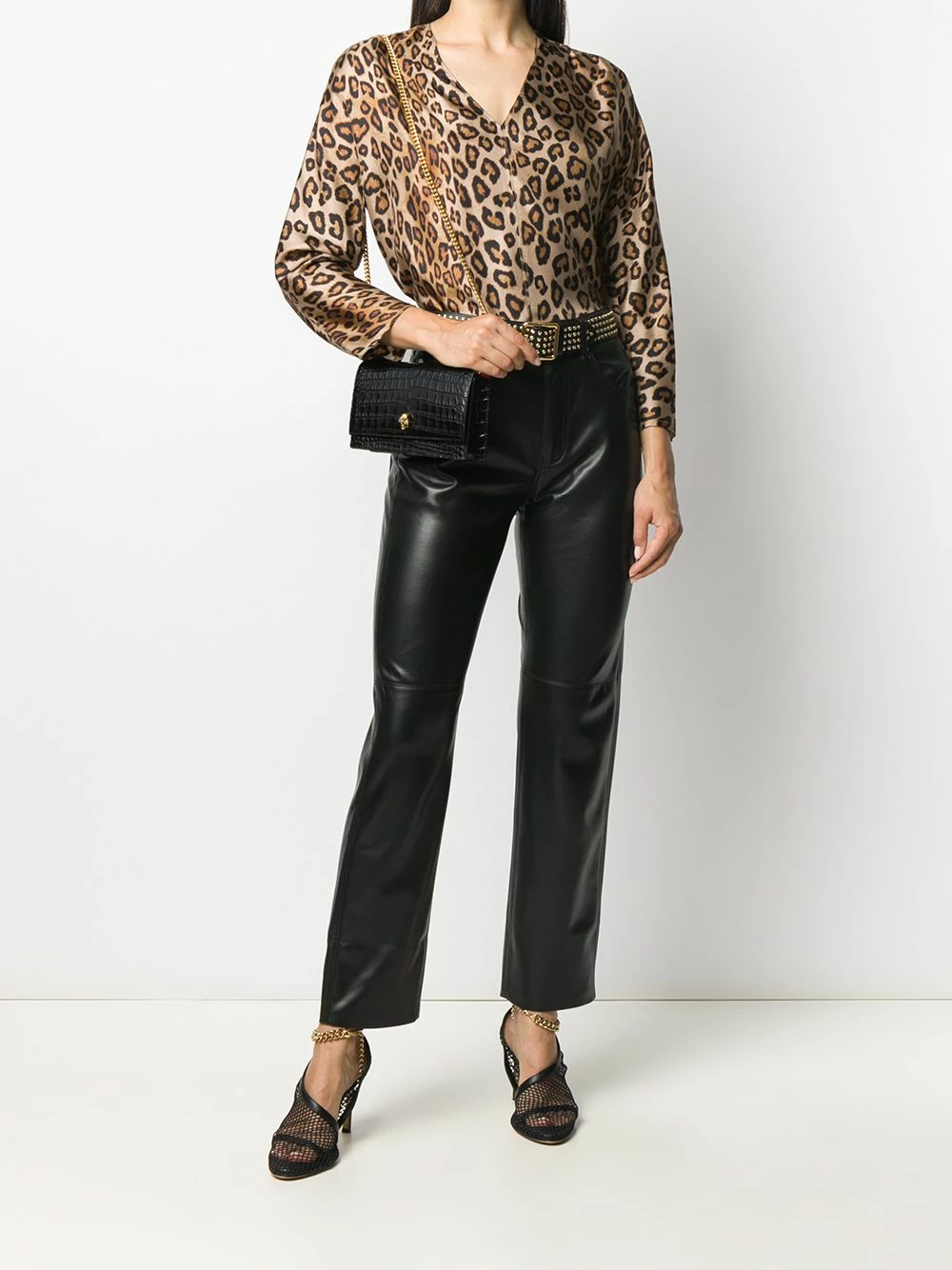 Alexander McQueen Mini Skull crossbody bag 2 Alexander McQueen mini Skull crossbody bag