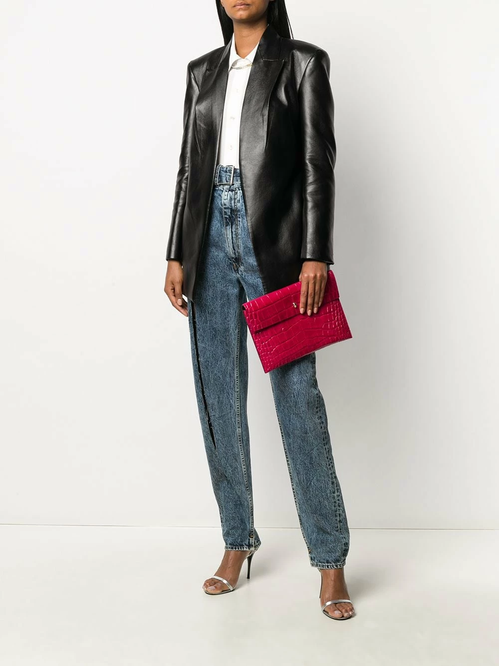 Alexander McQueen Crocodile effect skull clutch bag 2 Alexander McQueen crocodile-effect skull clutch bag