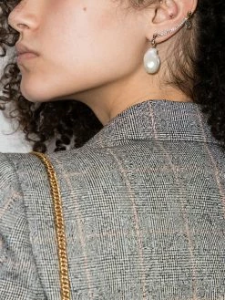 Alexander McQueen crystal-embellishment pearl pendant ear cuff