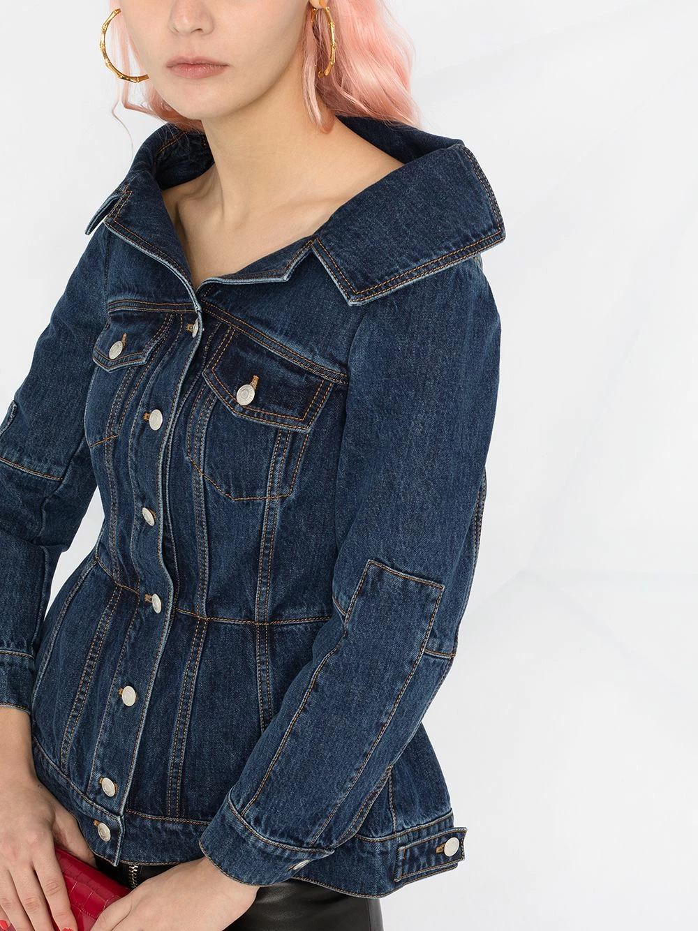 Alexander McQueen Wide collar denim jacket 5 Alexander McQueen wide-collar denim jacket