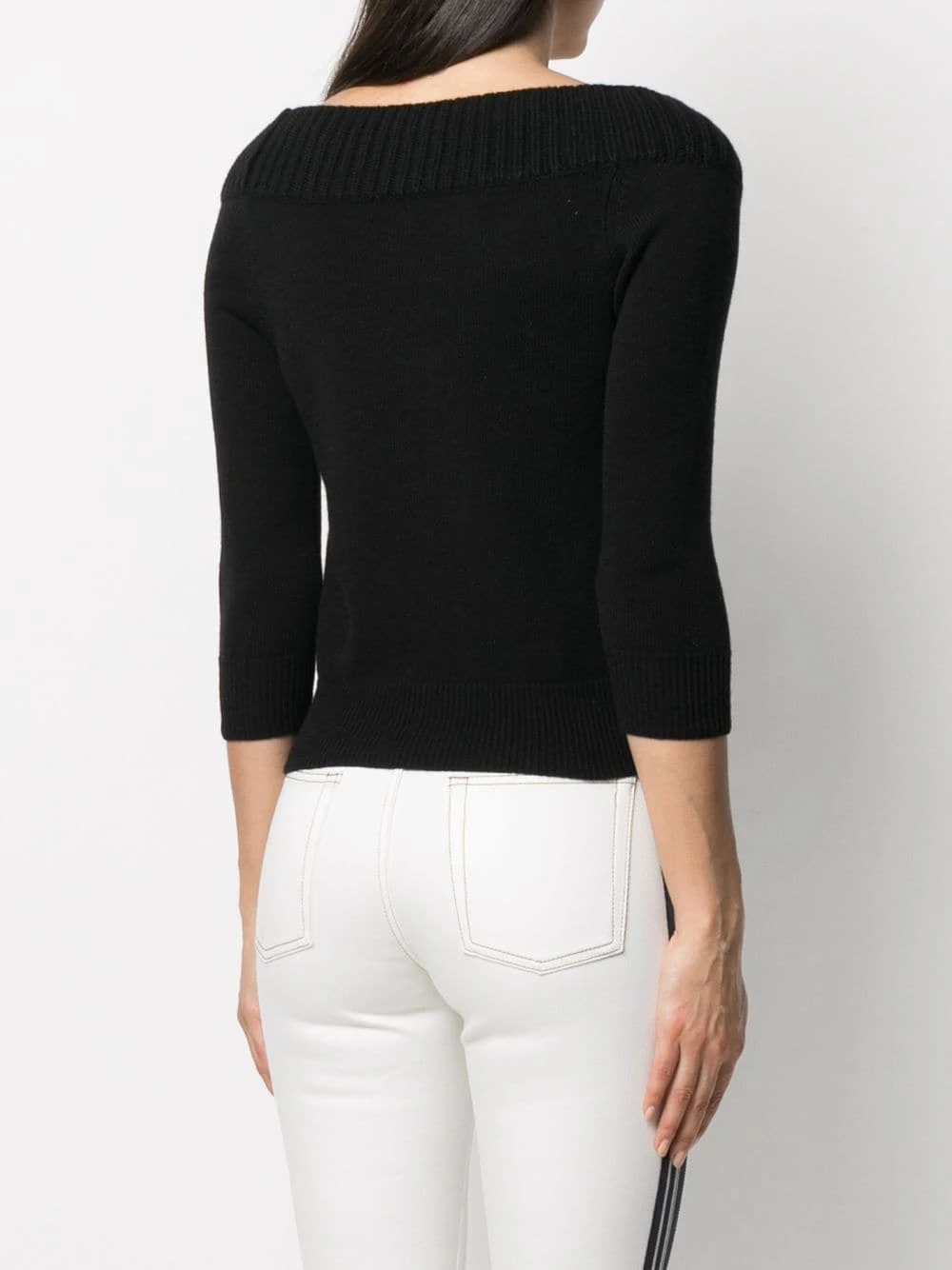 Alexander McQueen Cold shoulder cashmere knitted cardigan 4 Alexander McQueen cold-shoulder cashmere knitted cardigan