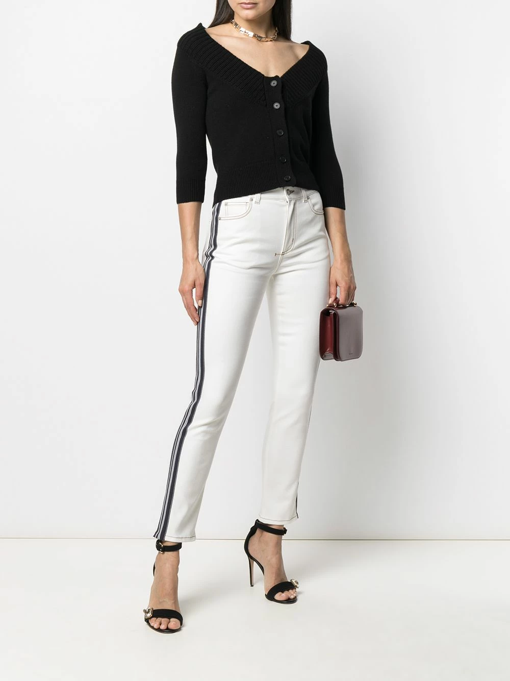 Alexander McQueen Cold shoulder cashmere knitted cardigan 2 Alexander McQueen cold-shoulder cashmere knitted cardigan