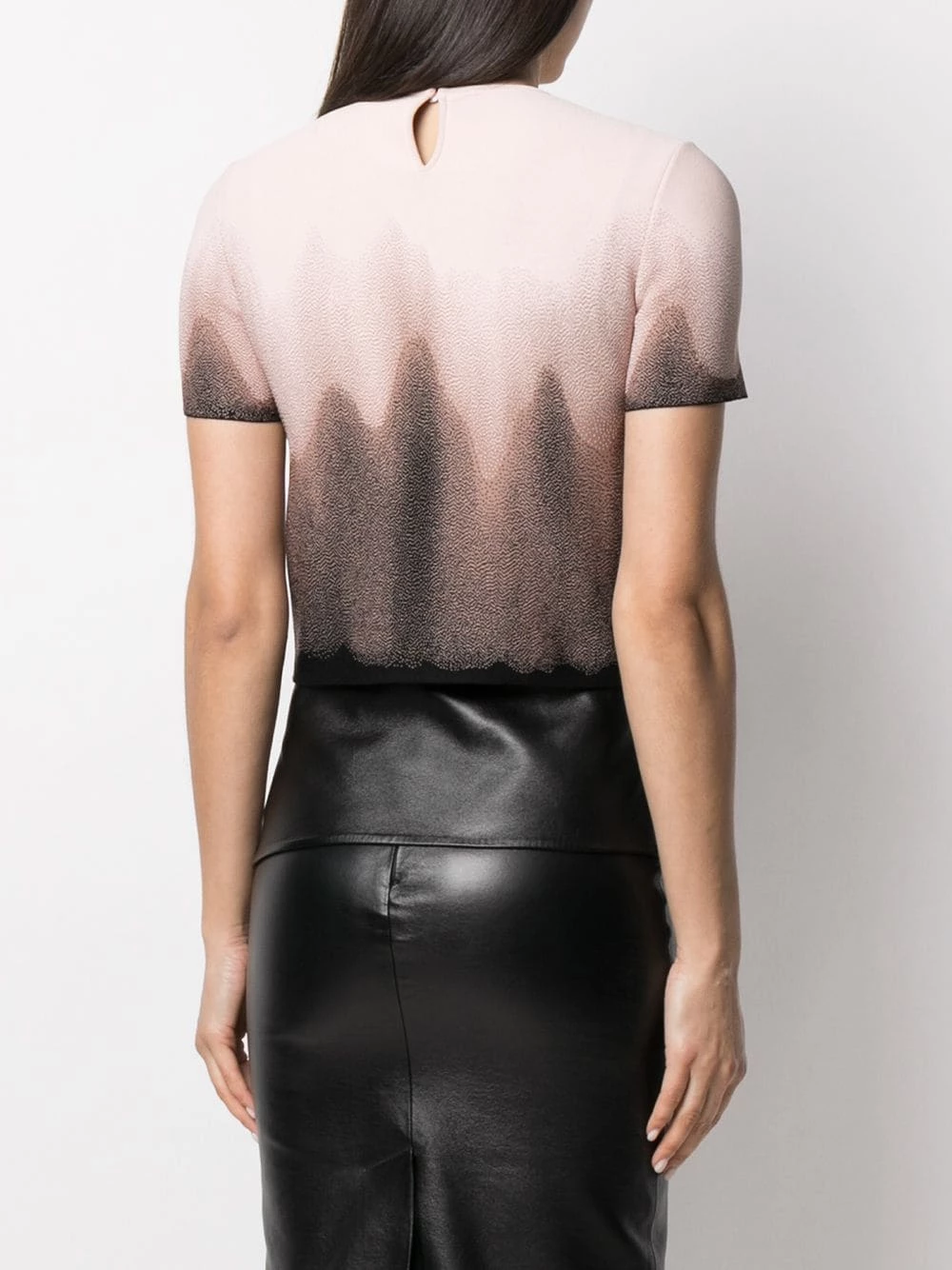 Alexander McQueen Rose print cropped T shirt 4 Alexander McQueen rose print cropped T-shirt