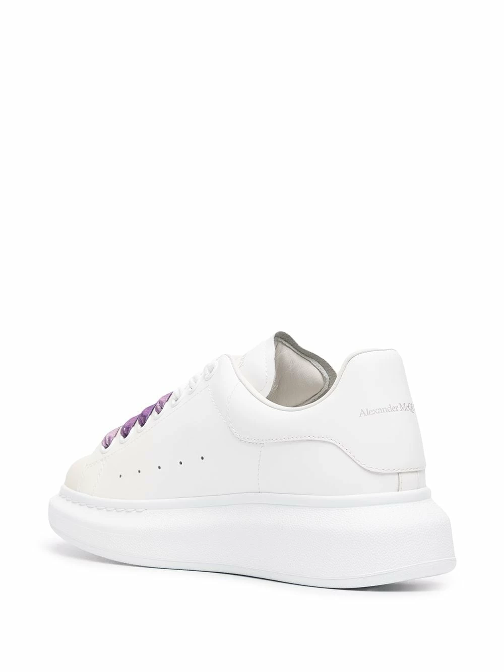 Alexander McQueen Round toe lace up sneakers 3 Alexander McQueen round-toe lace-up sneakers