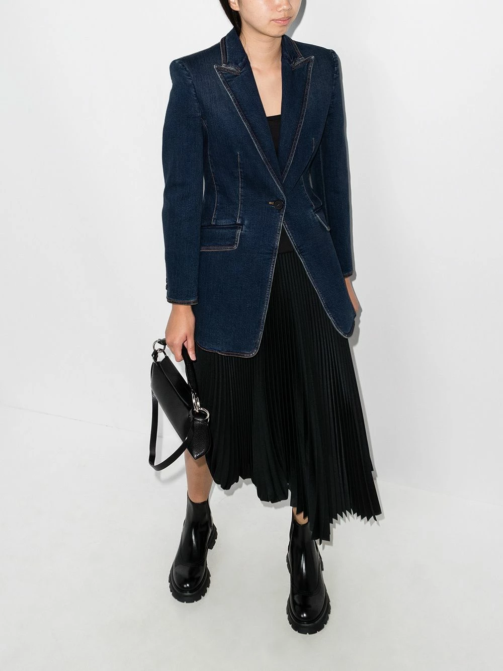 Alexander McQueen Single breasted denim blazer 5 Alexander McQueen single-breasted denim blazer