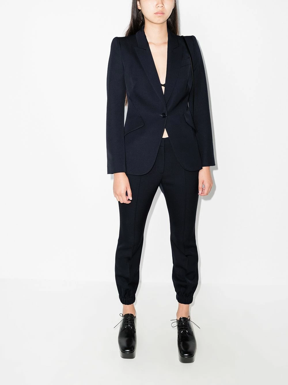 Alexander McQueen Fitted waist tailored blazer 5 Alexander McQueen fitted-waist tailored blazer