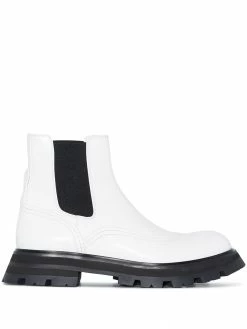 Alexander McQueen Wander leather Chelsea boots