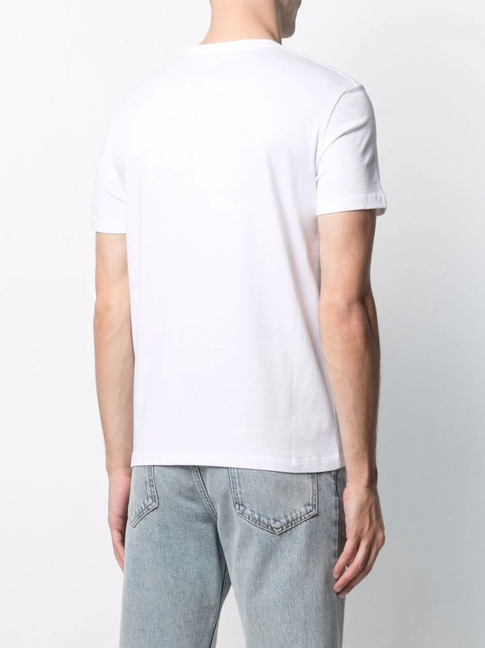 Alexander McQueen Logo patch T shirt 4 Alexander McQueen logo-patch T-shirt