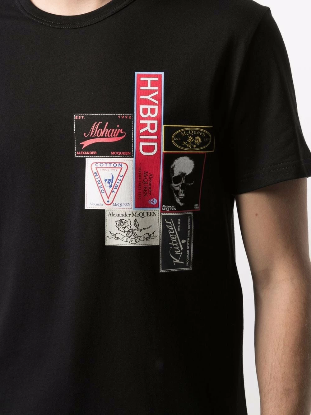 Alexander McQueen Labels stamp print T shirt 5 Alexander McQueen Labels stamp-print T-shirt