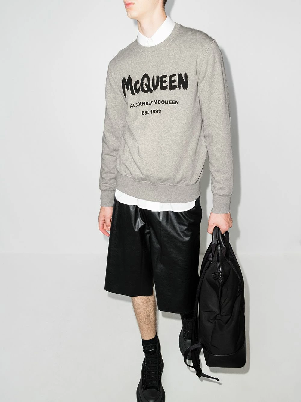 Alexander McQueen Graffiti print crew neck sweatshirt 5 Alexander McQueen graffiti print crew neck sweatshirt