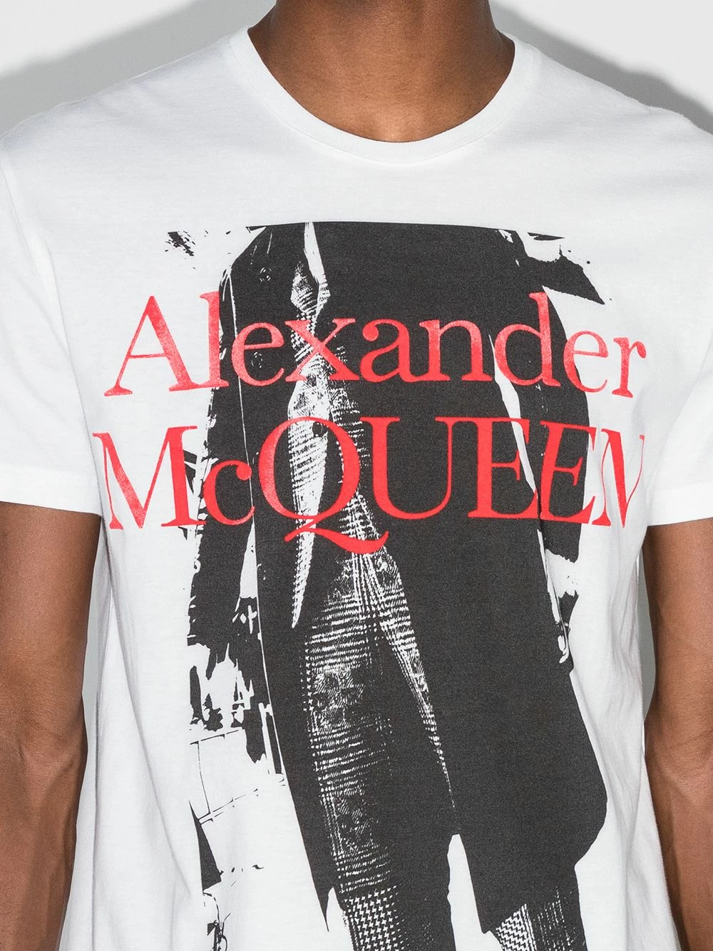 Alexander McQueen Photograph print T shirt 4 Alexander McQueen photograph-print T-shirt