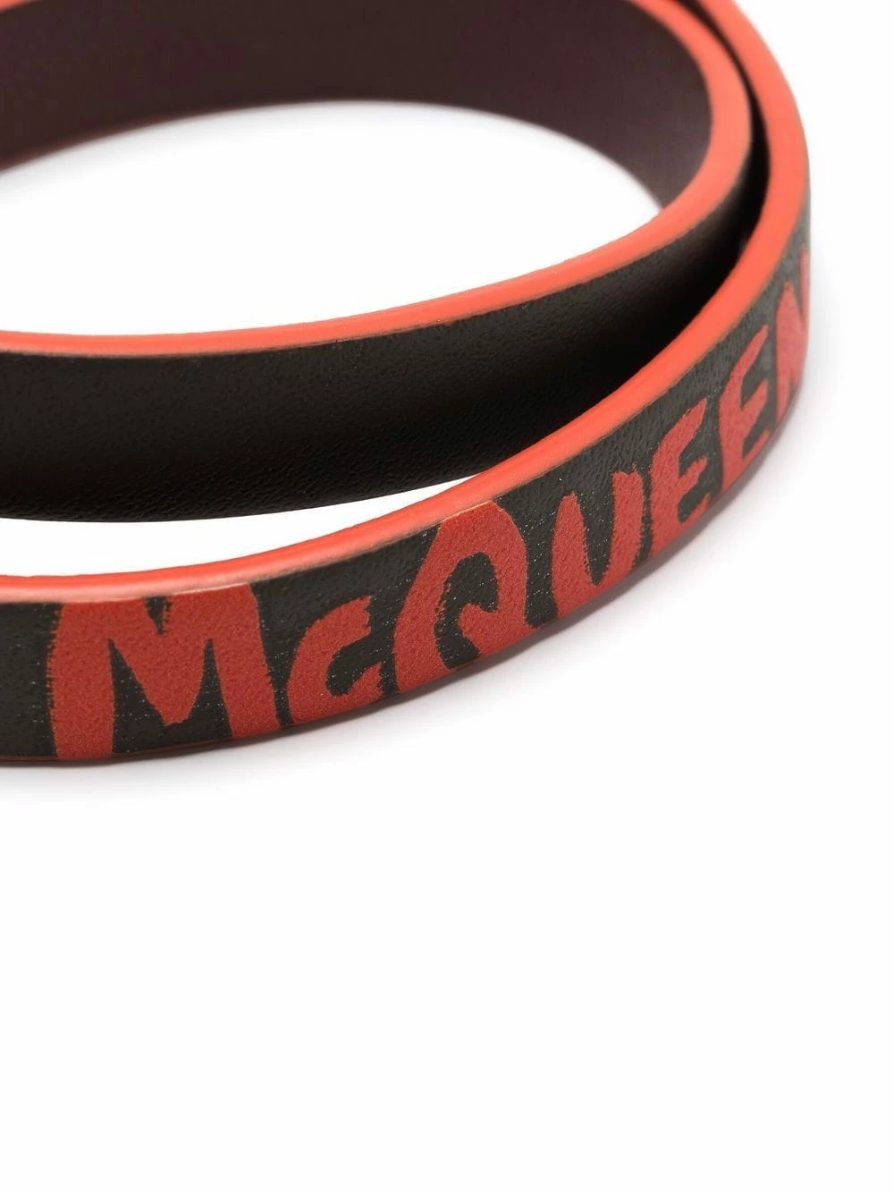 Alexander McQueen Reversible skull charm leather bracelet 3 Alexander McQueen reversible skull-charm leather bracelet