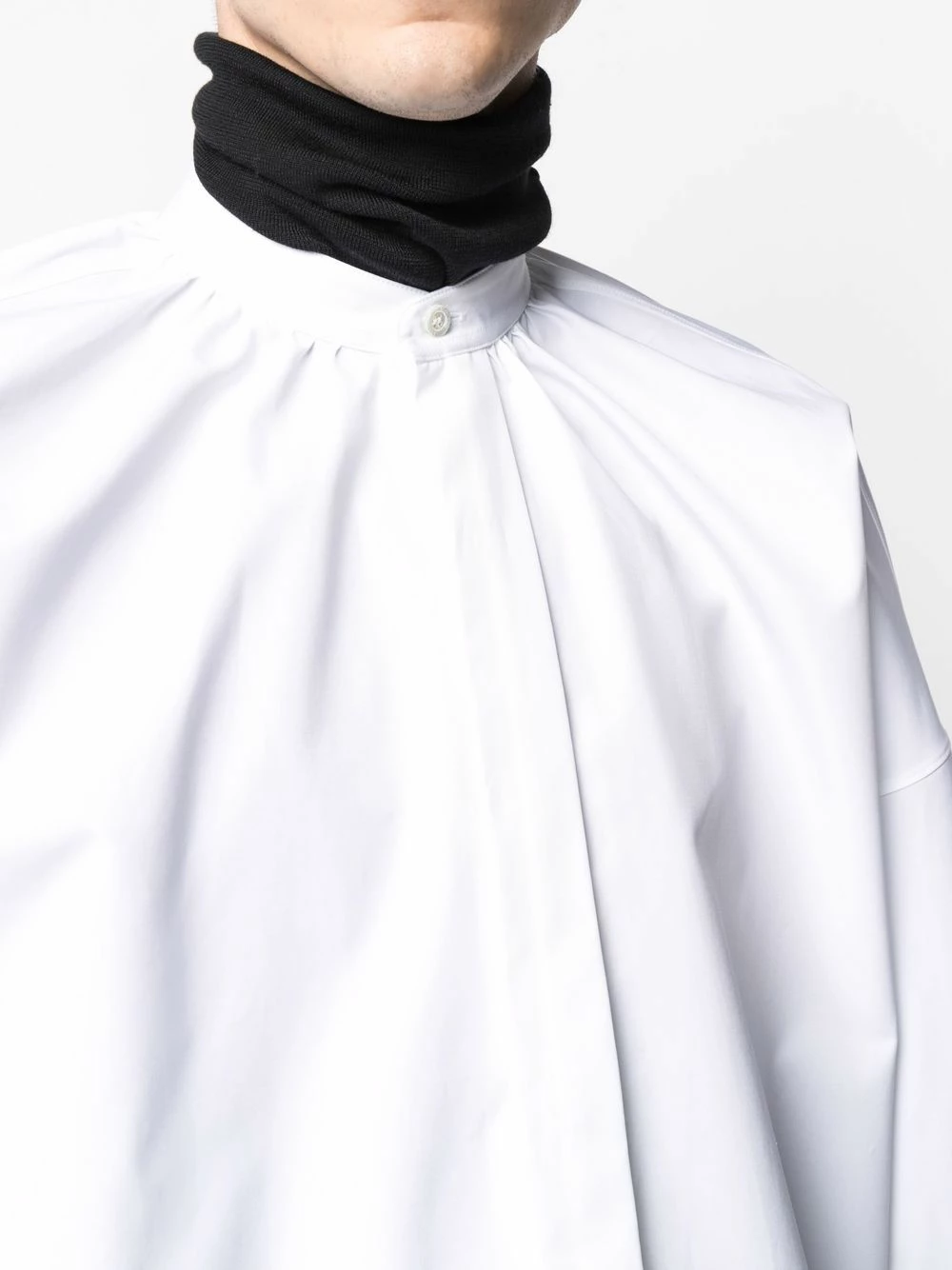 Alexander McQueen Gathered sleeve dropped shoulder shirt 5 Alexander McQueen gathered sleeve dropped shoulder shirt