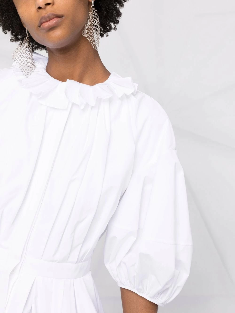 Alexander McQueen Ruffled short sleeved poplin cotton dress 3 Alexander McQueen ruffled short-sleeved poplin-cotton dress