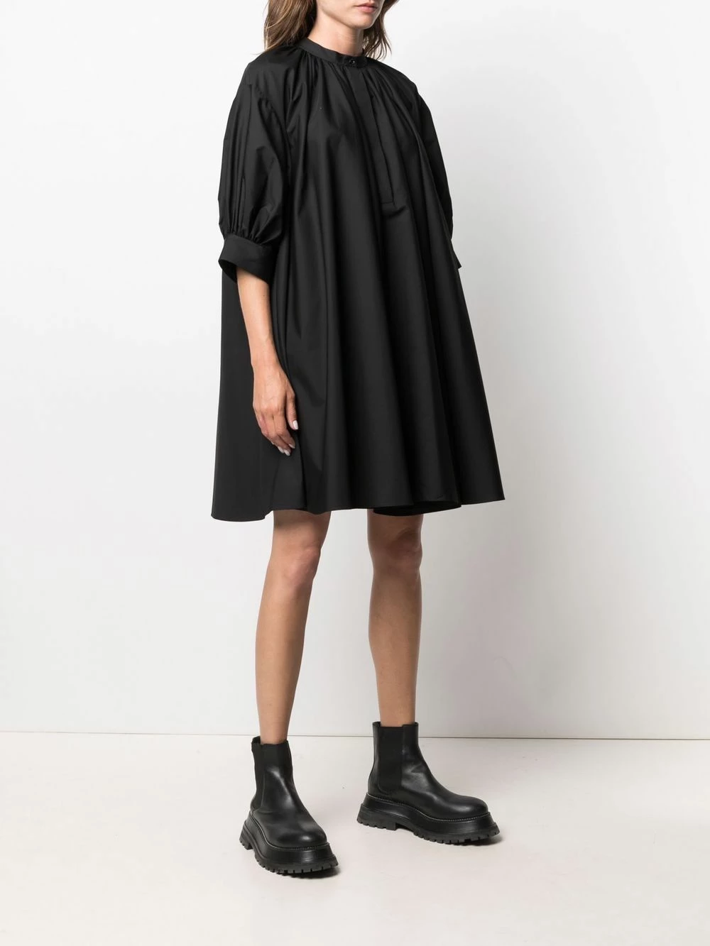 Alexander McQueen Flared band collar cotton dress 3 Alexander McQueen flared band-collar cotton dress