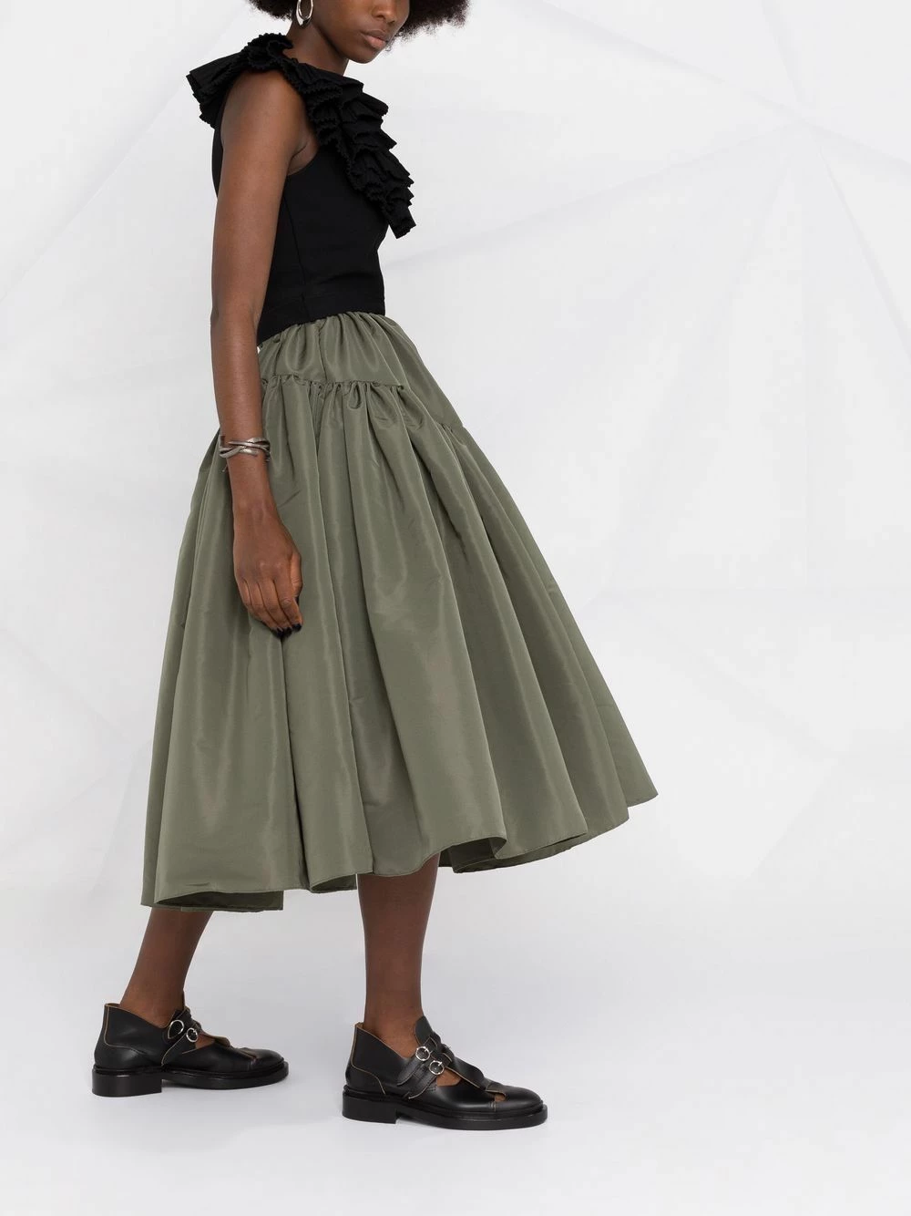 Alexander McQueen V neck ruffled blouse 6 Alexander McQueen V-neck ruffled blouse