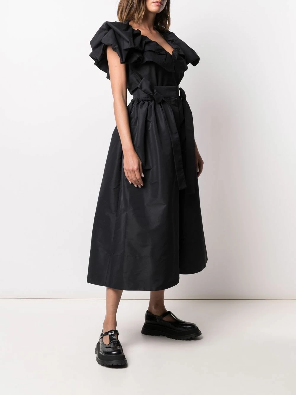 Alexander McQueen High waisted voluminous trousers 3 Alexander McQueen high-waisted voluminous trousers