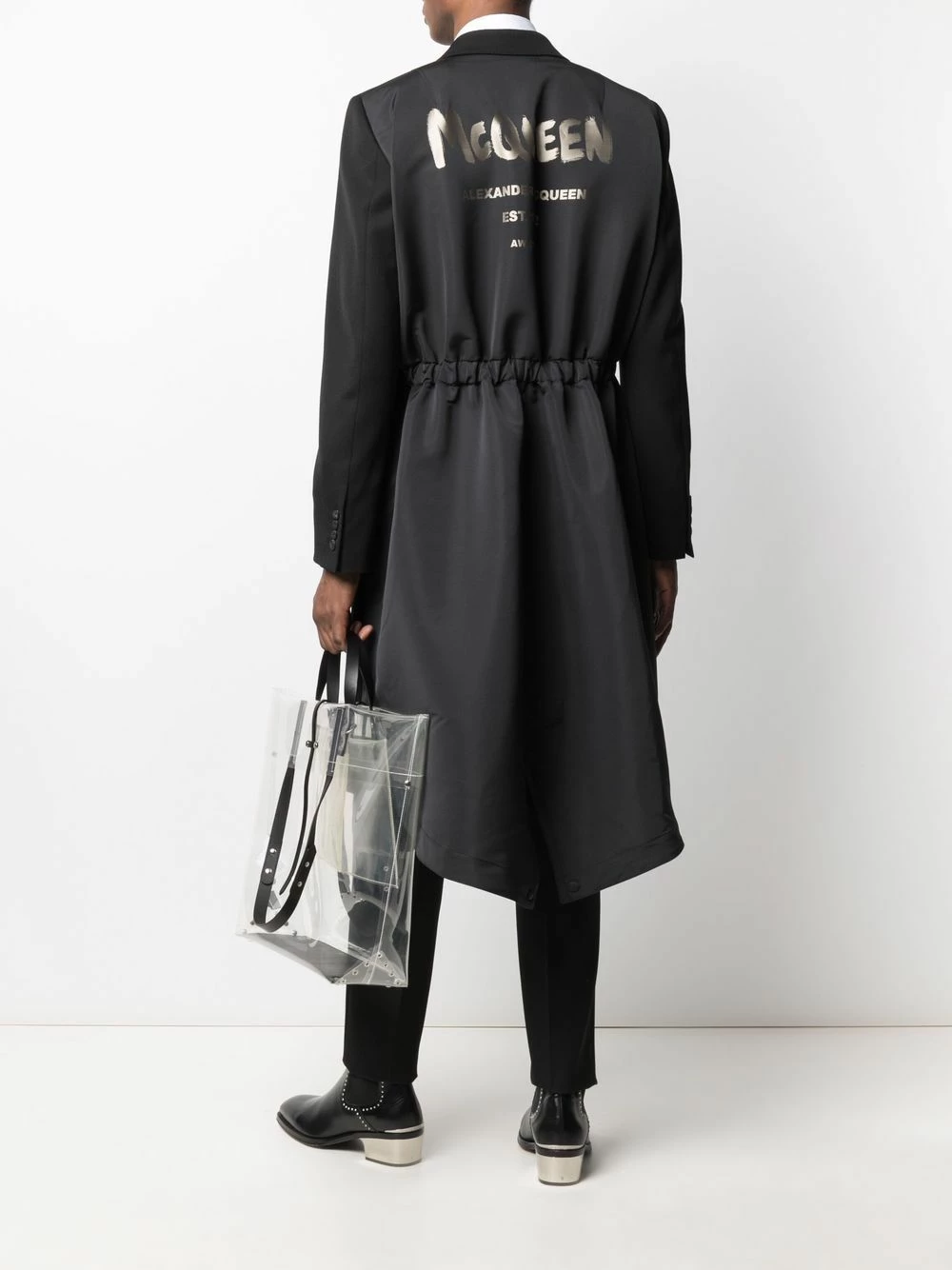 Alexander McQueen Logo print double breasted coat 2 Alexander McQueen logo-print double-breasted coat