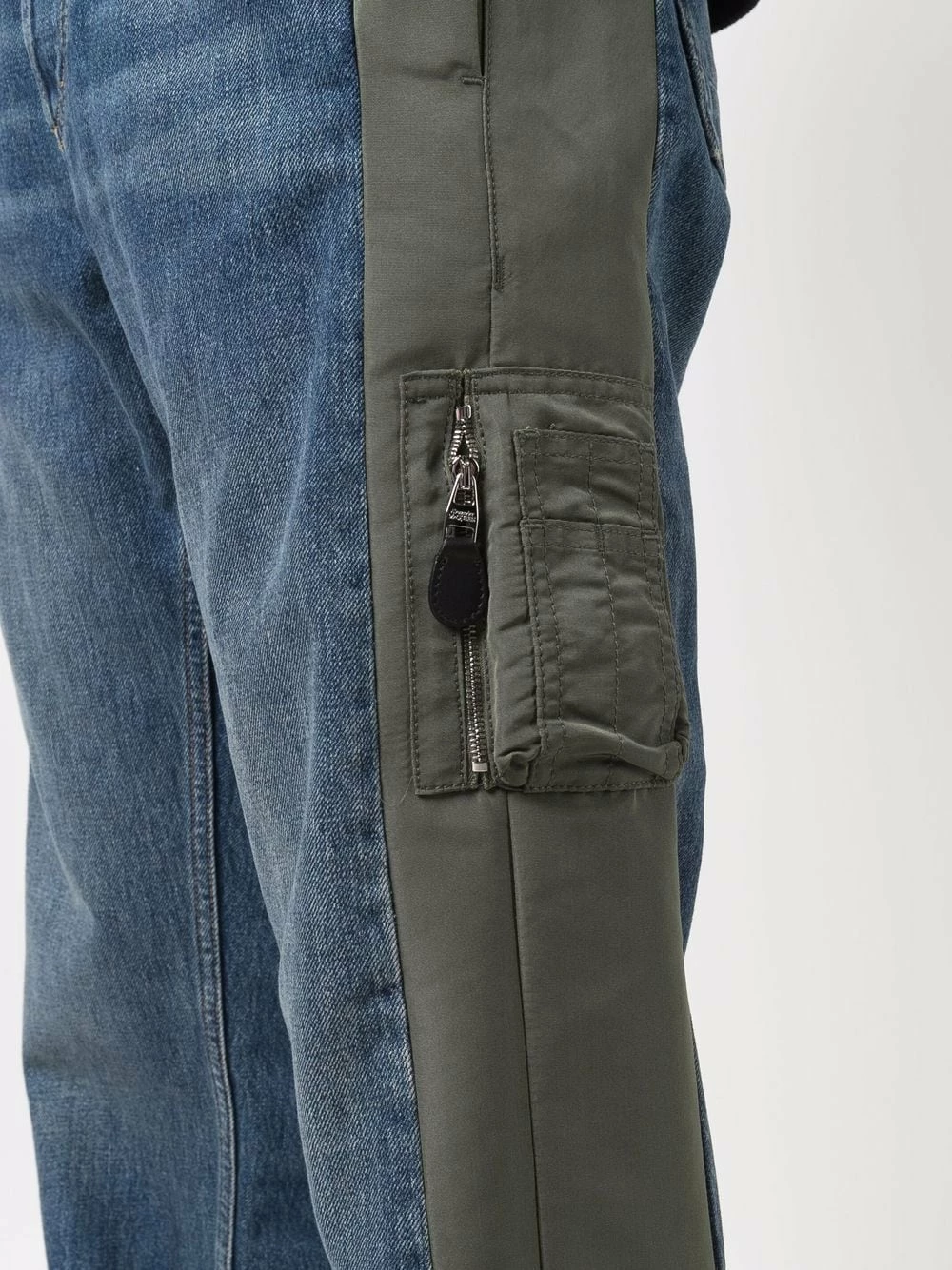 Alexander McQueen Panelled straight leg jeans 5 Alexander McQueen panelled straight-leg jeans