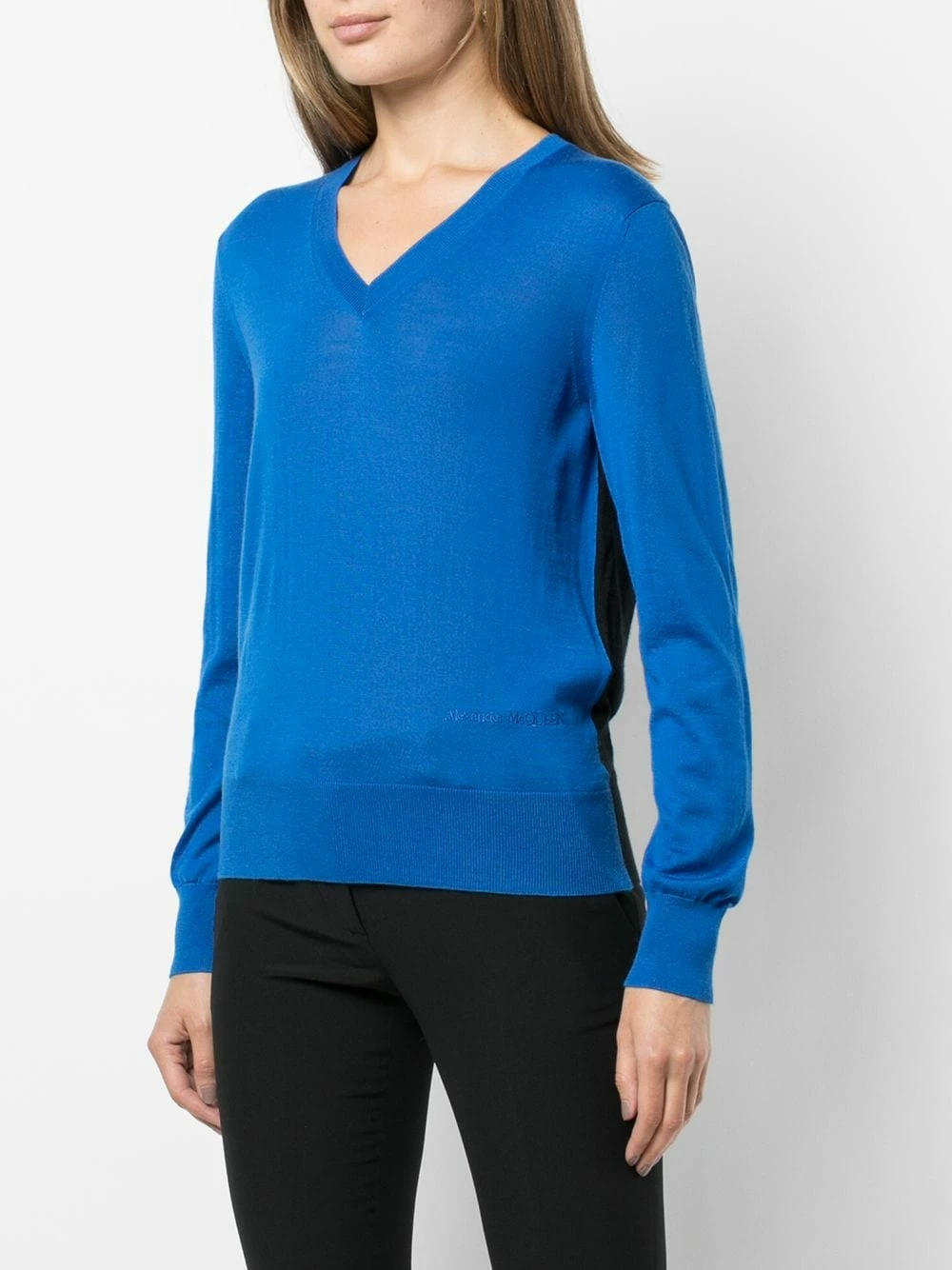 Alexander McQueen Contrasting panel long sleeve jumper 3 Alexander McQueen contrasting-panel long-sleeve jumper