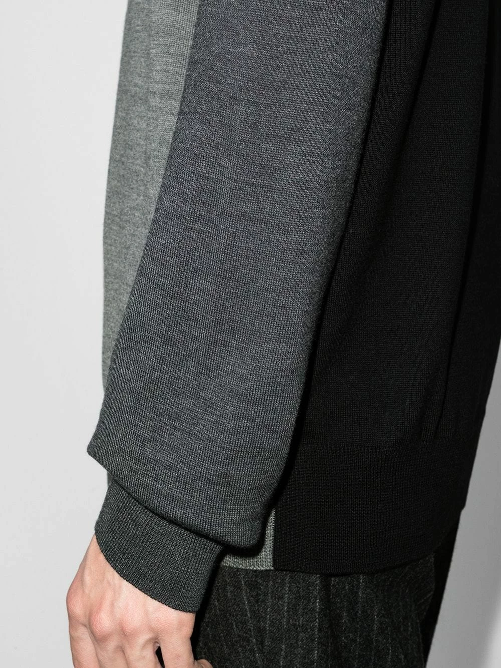 Alexander McQueen Panelled crew neck jumper 4 Alexander McQueen panelled crew neck jumper