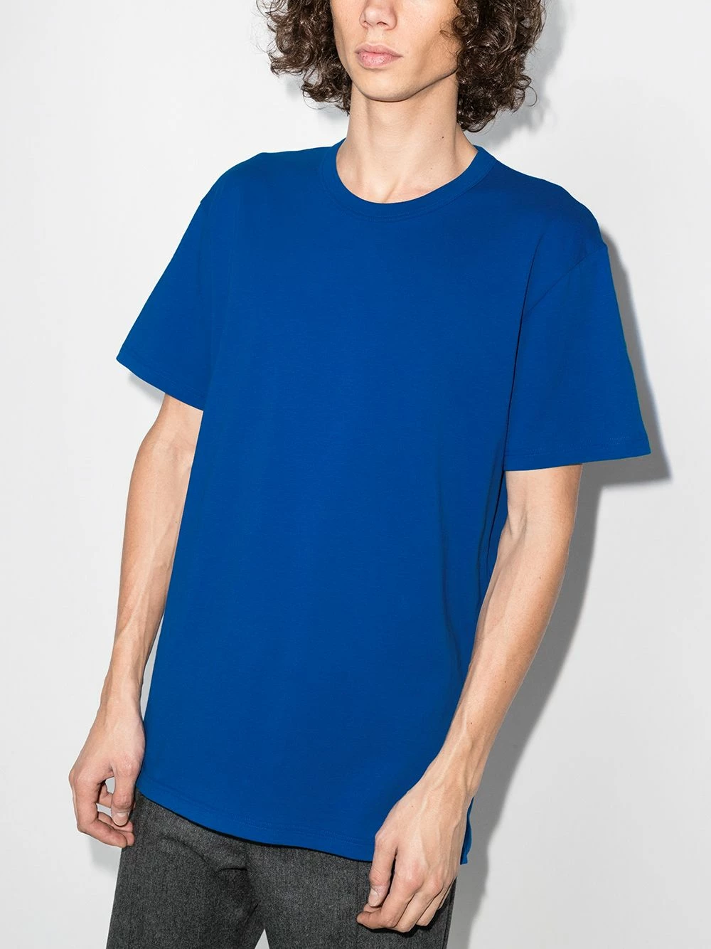 Alexander McQueen Graffiti logo cotton T shirt 2 Alexander McQueen graffiti-logo cotton T-shirt