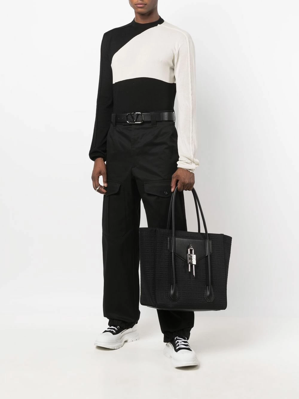 Alexander McQueen Flap pocket cotton trousers 2 Alexander McQueen flap-pocket cotton trousers