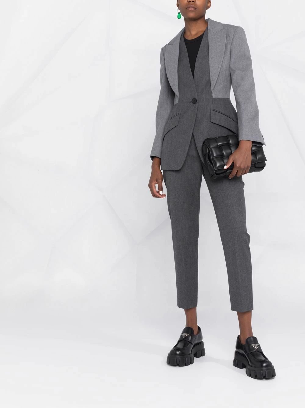 Alexander McQueen Layered single breasted jacket 2 Alexander McQueen layered single-breasted jacket