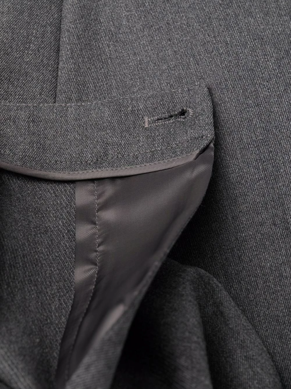 Alexander McQueen Tapered leg trousers 8 Alexander McQueen tapered-leg trousers