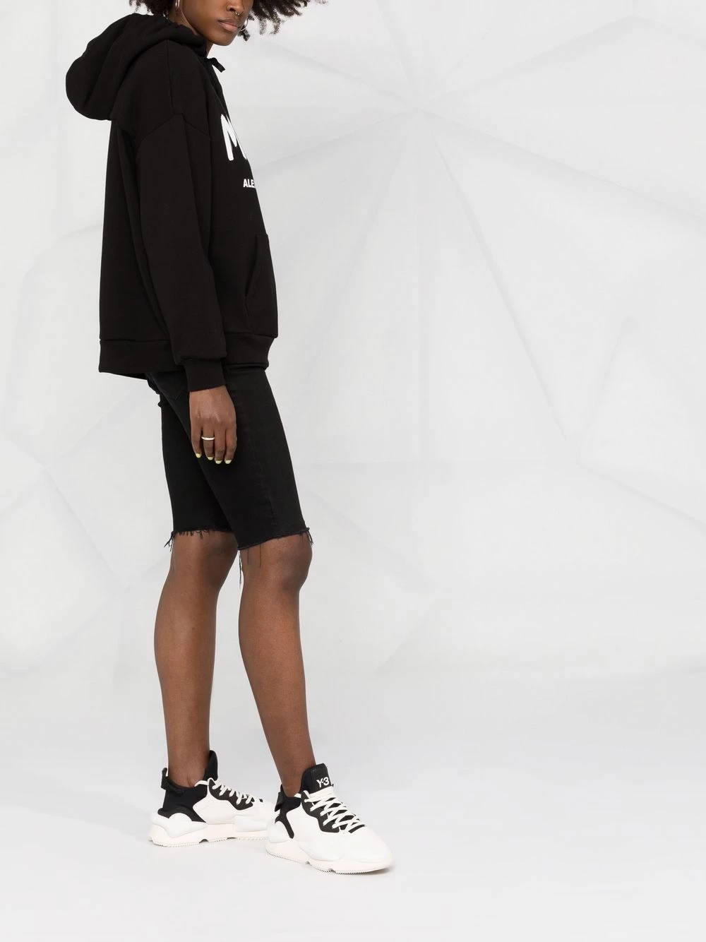 Alexander McQueen Logo print cotton hoodie 4 Alexander McQueen logo-print cotton hoodie