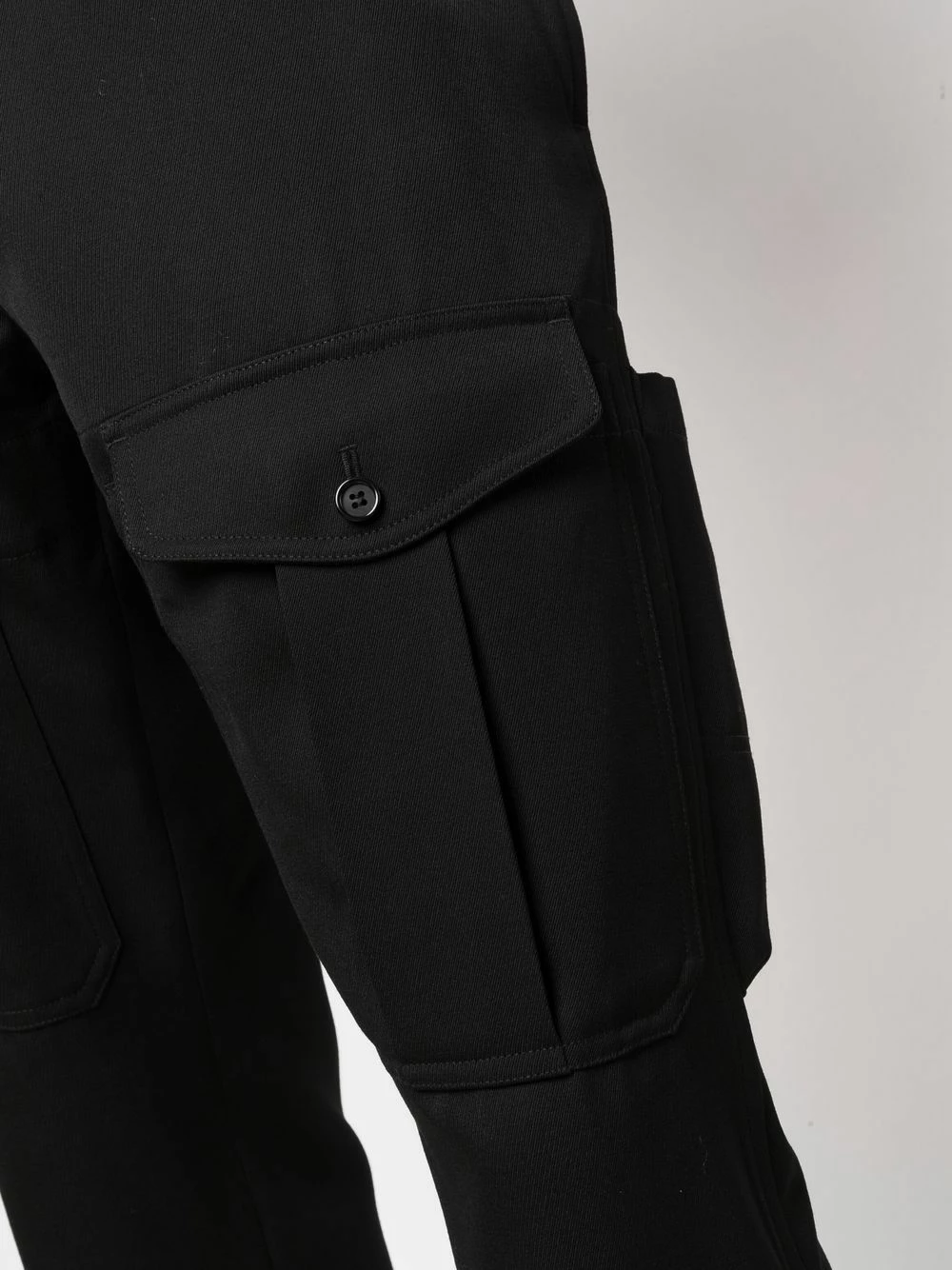 Alexander McQueen Straight leg utility trousers 5 Alexander McQueen straight-leg utility trousers