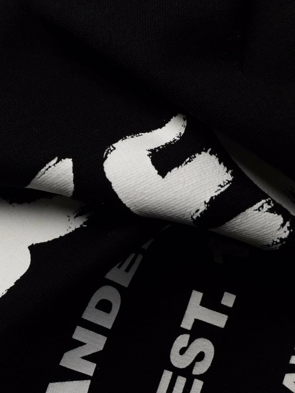 Alexander McQueen Logo print sleeveless dress 7 Alexander McQueen logo-print sleeveless dress