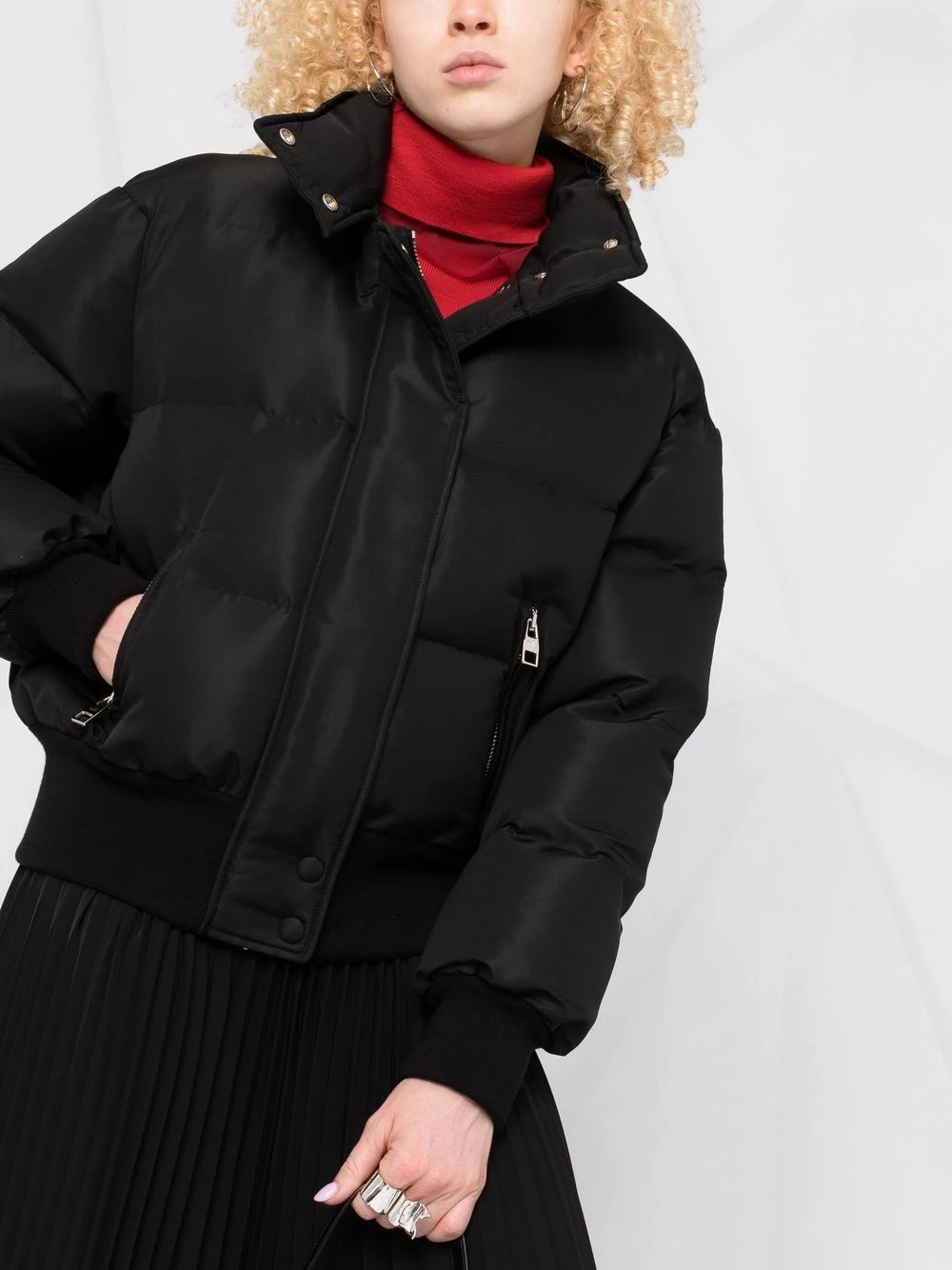 Alexander McQueen Logo print hooded puffer jacket 3 Alexander McQueen logo-print hooded puffer jacket