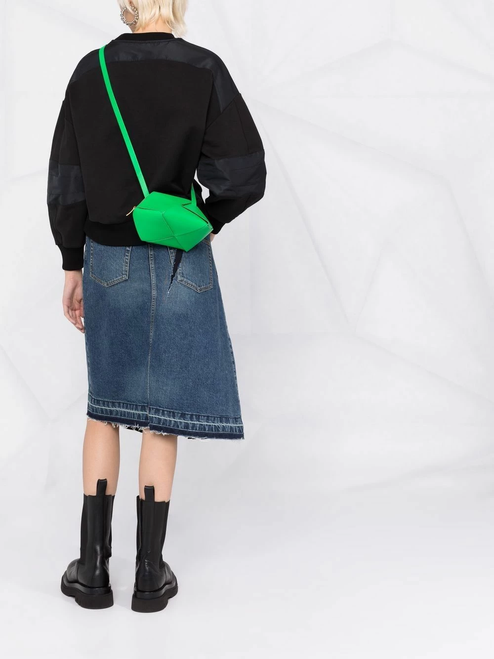 Alexander McQueen Panelled crew neck sweatshirt 6 Alexander McQueen panelled crew-neck sweatshirt