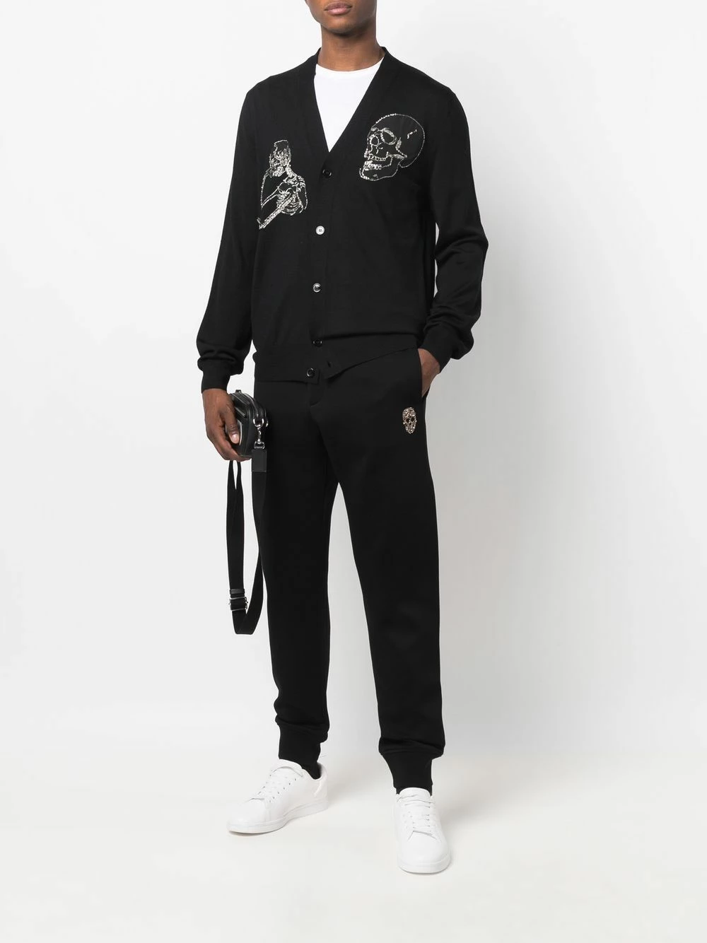 Alexander McQueen Skull patch button up cardigan 2 Alexander McQueen skull-patch button-up cardigan