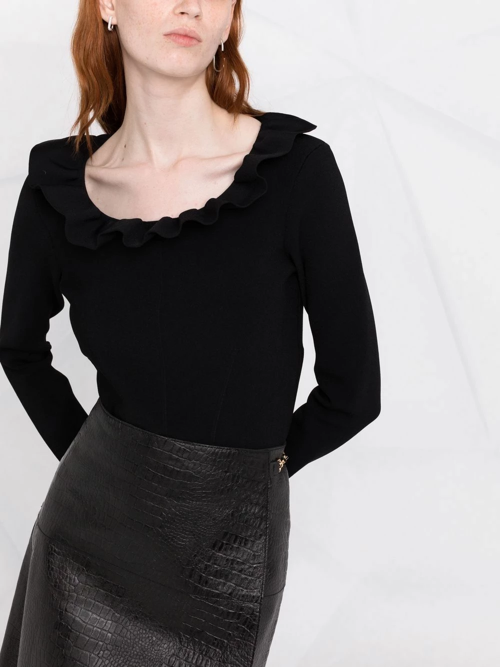 Alexander McQueen Ruffled long sleeve jumper 3 Alexander McQueen ruffled long-sleeve jumper